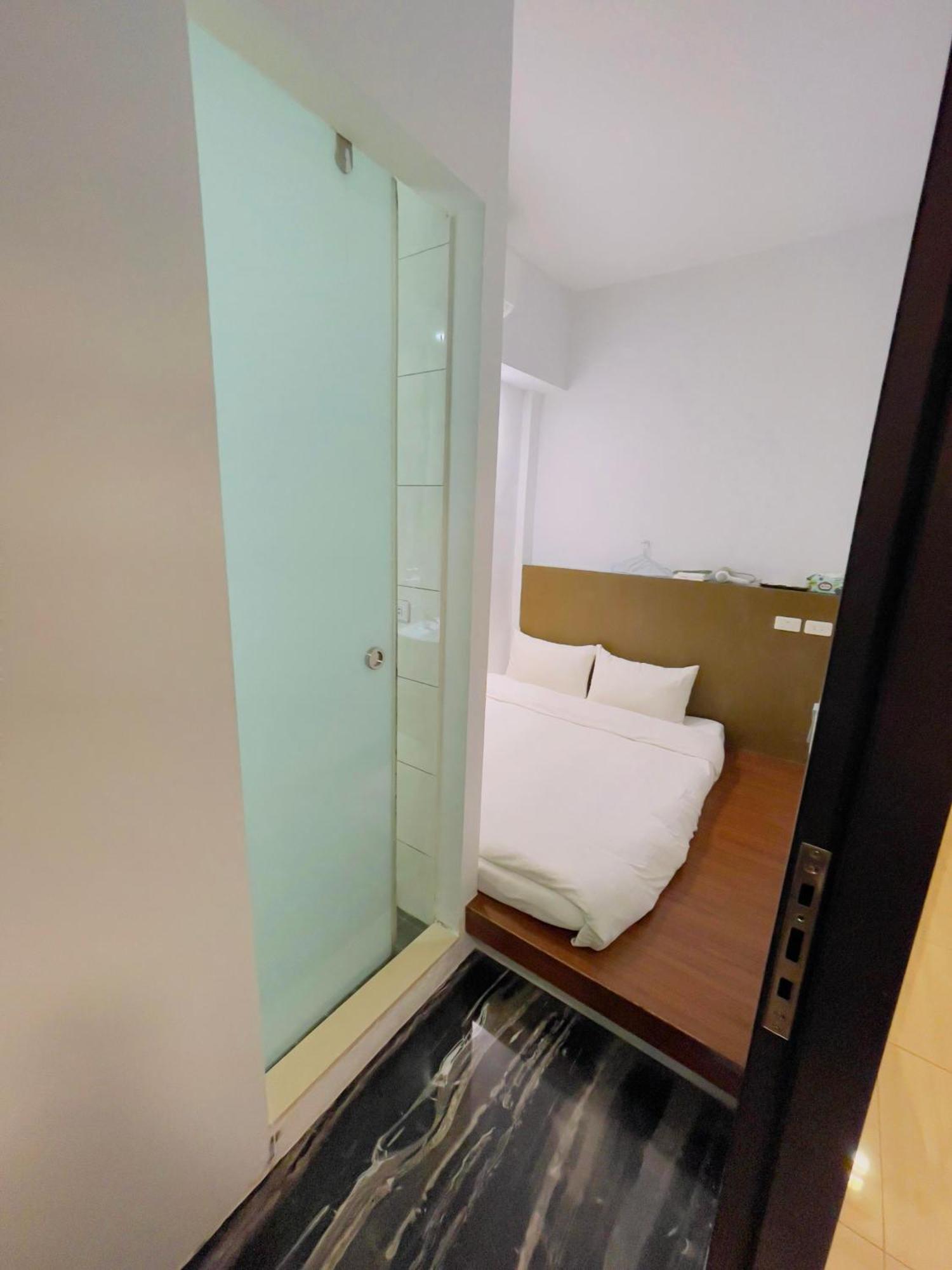 Ching Shang Tien Hua New Taipei City Extérieur photo